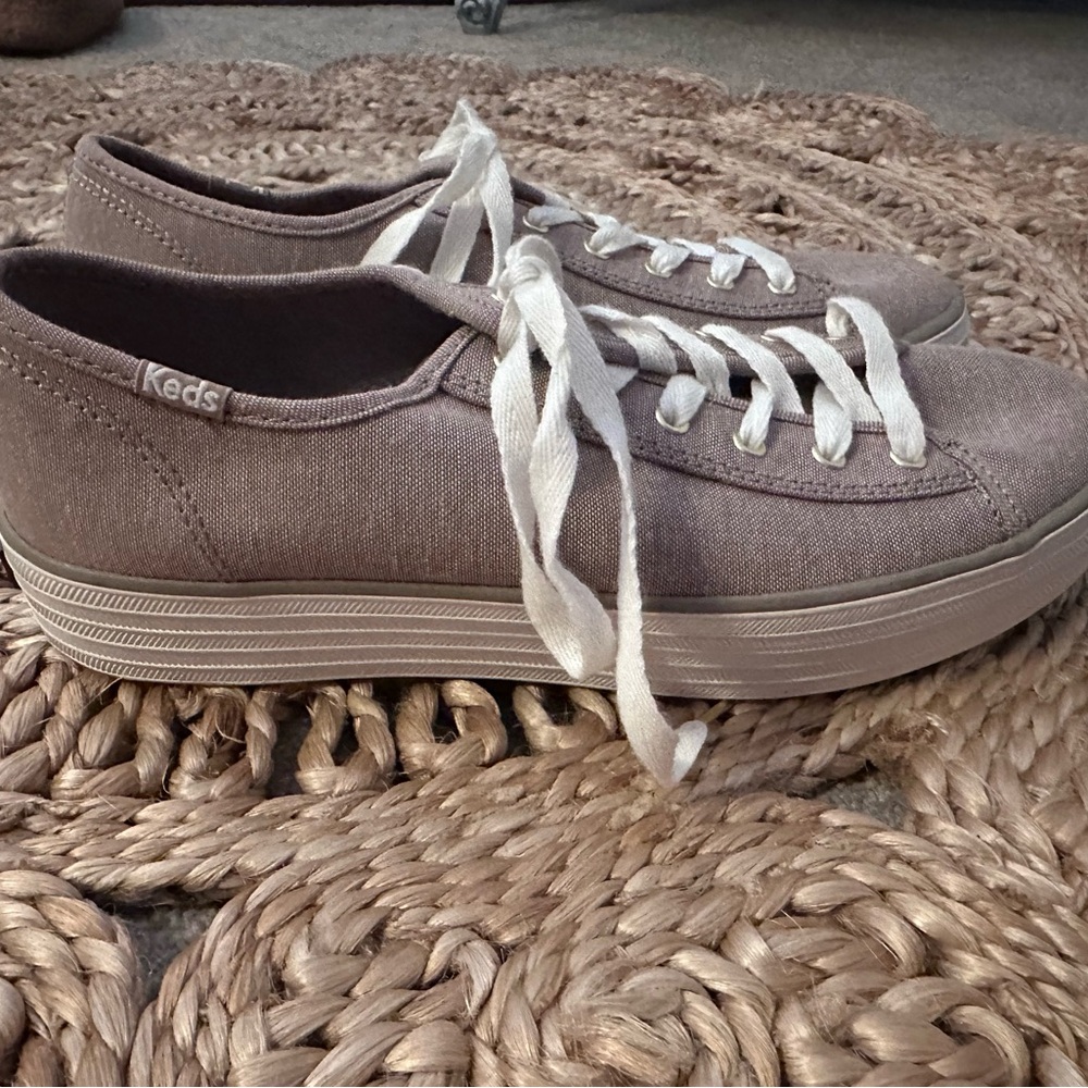 Keds Women's Casual Beige Shoes